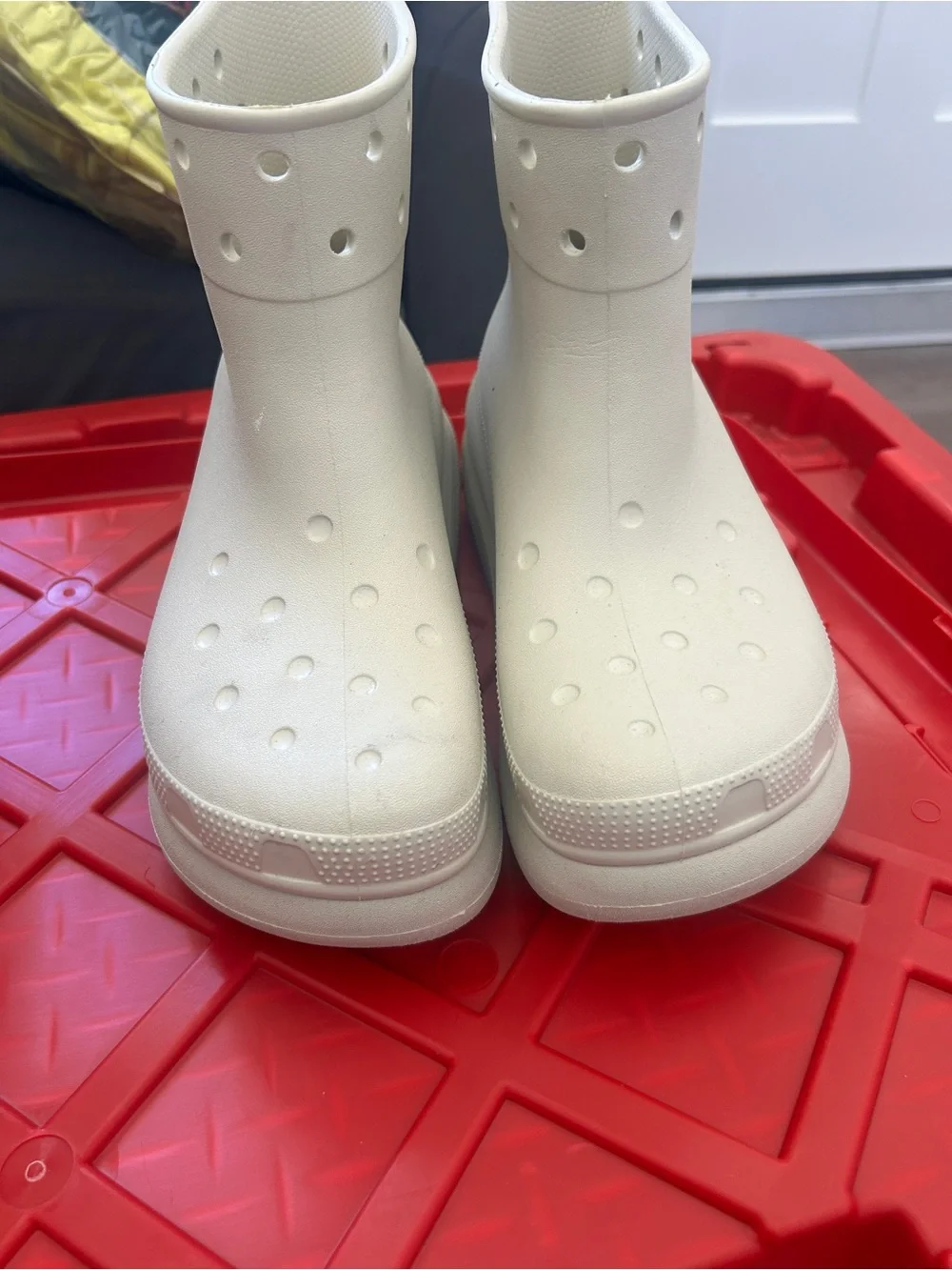 CROCS Kids White Waterproof Foam Rain Boots
